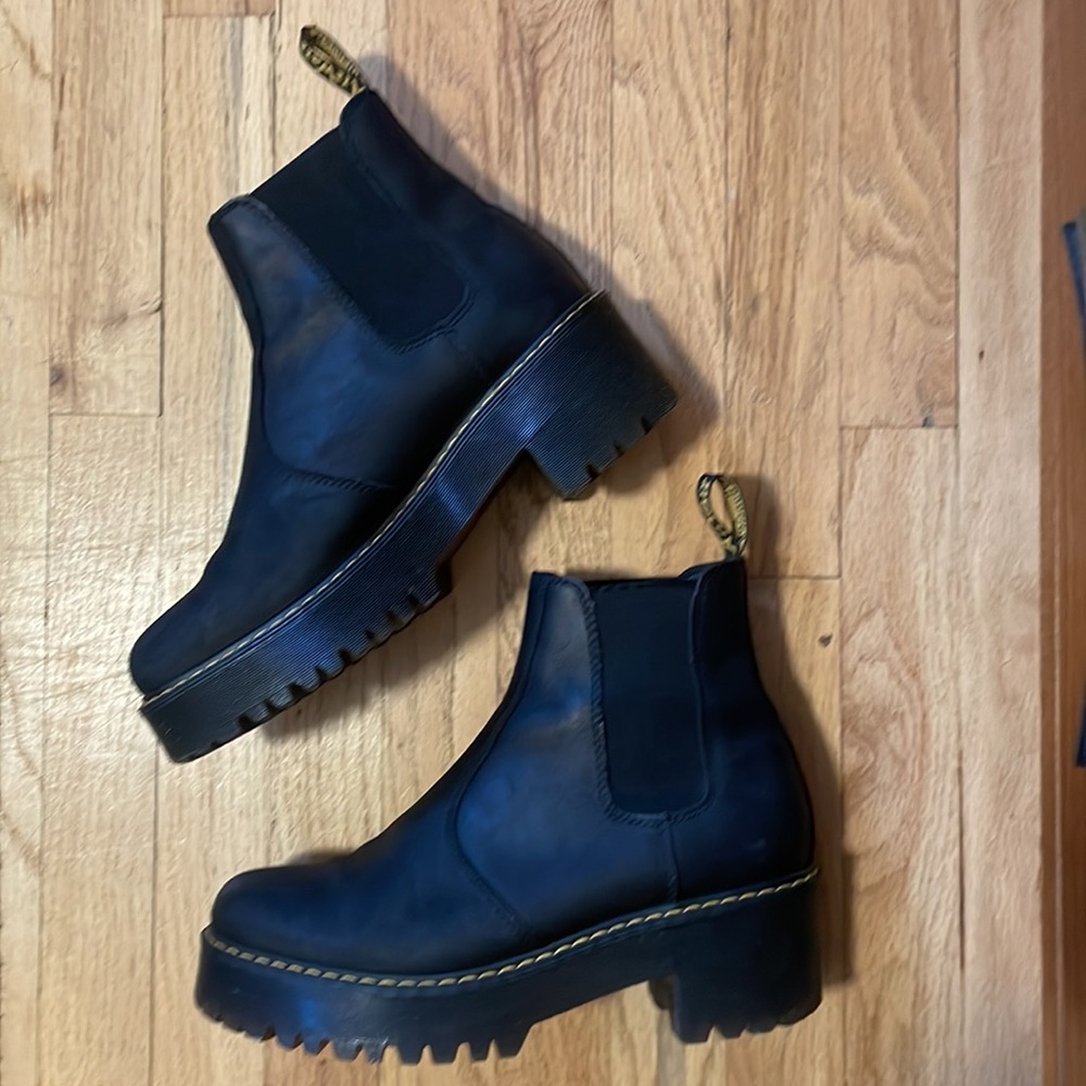 Doc Marten Black Rometty boots
